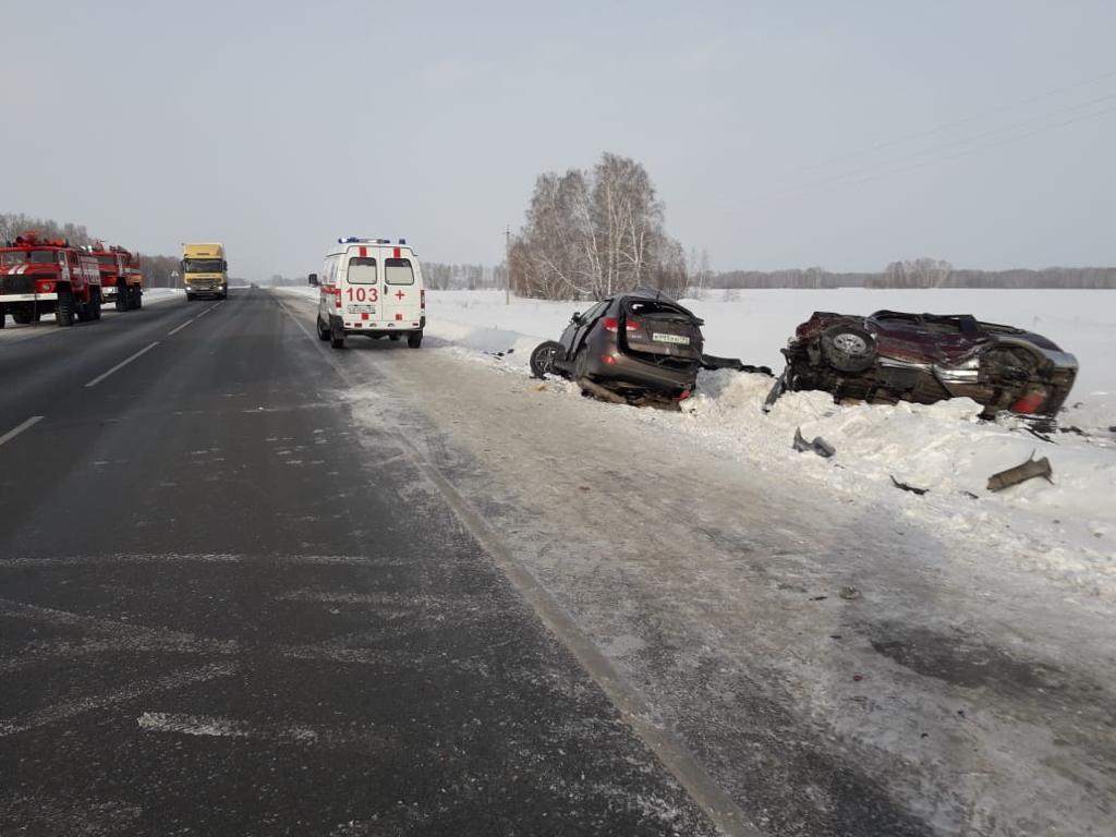 Фото Три человека погибли в лобовом ДТП под Новосибирском 2